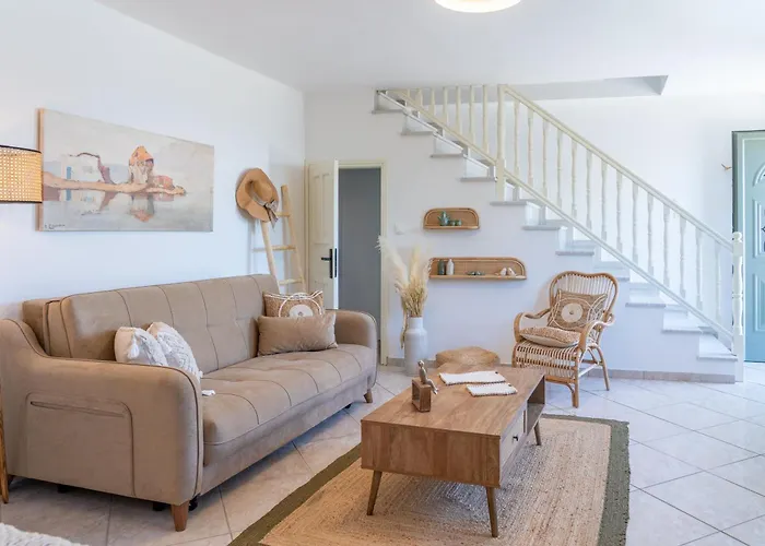 Aerie House 2 Bedroom 2 Bathroom With Sea View *