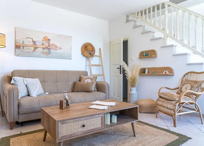 Aerie House 2 Bedroom 2 Bathroom With Sea View *