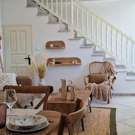 Aerie House 2 Bedroom 2 Bathroom With Sea View *