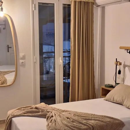 Aerie House 2 Bedroom 2 Bathroom With Sea View Hébergement de vacances Skiathos Chora