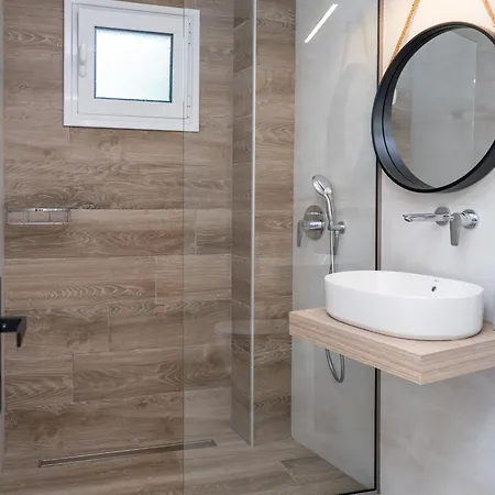 Aerie House 2 Bedroom 2 Bathroom With Sea View * Skiathos Chora