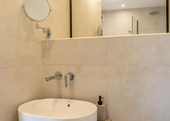 Aerie House 2 Bedroom 2 Bathroom With Sea View * Σκιάθος Πόλη