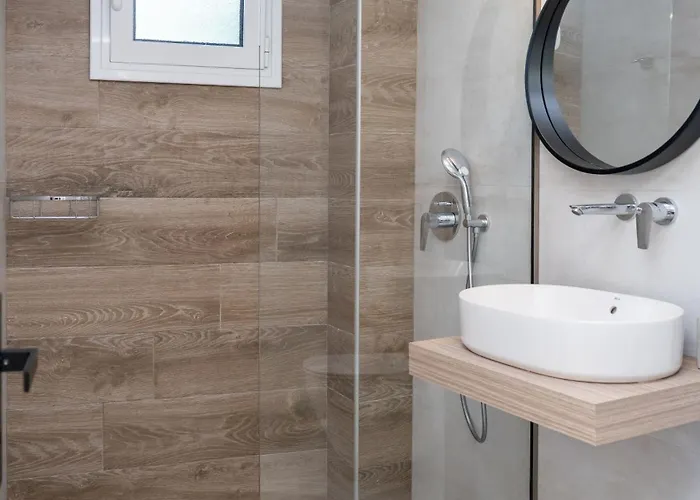 Aerie House 2 Bedroom 2 Bathroom With Sea View * Σκιάθος Πόλη